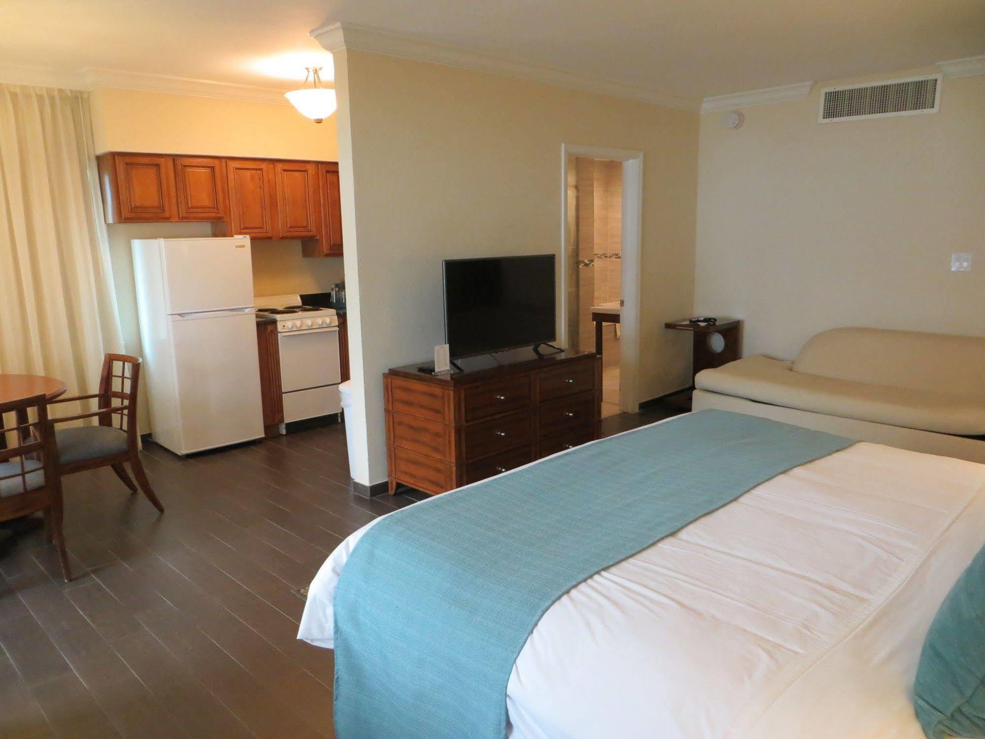 The Sea Lord Hotel & Suites (Adults Only) Lauderdale-by-the-Sea Exterior foto