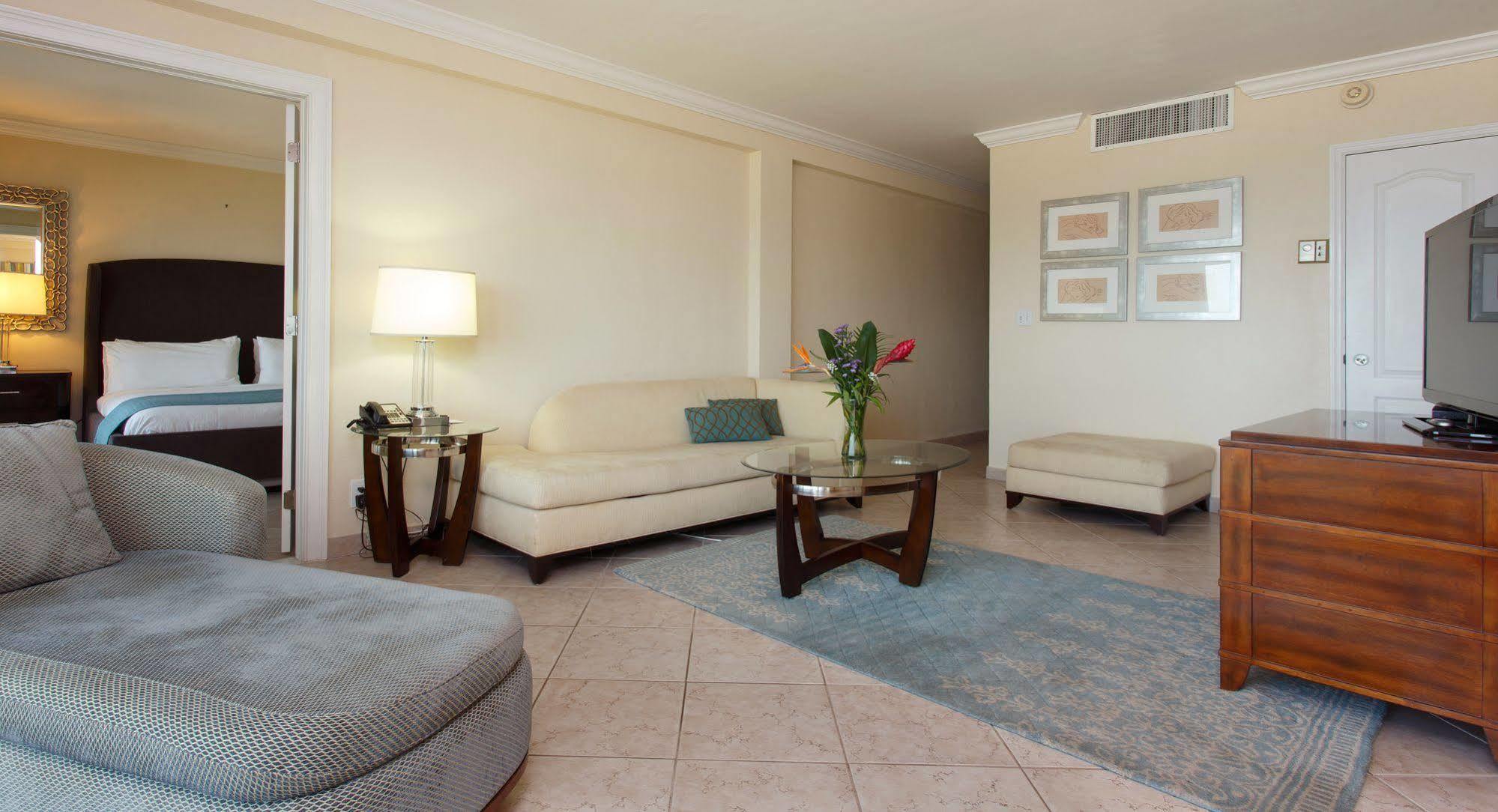 The Sea Lord Hotel & Suites (Adults Only) Lauderdale-by-the-Sea Exterior foto